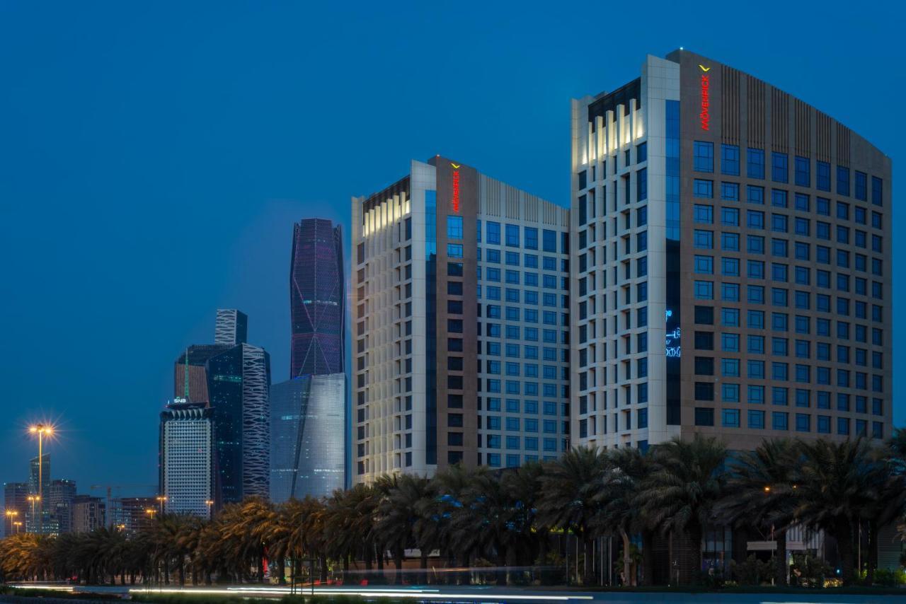 Movenpick Hotel And Residences Riyad Extérieur photo