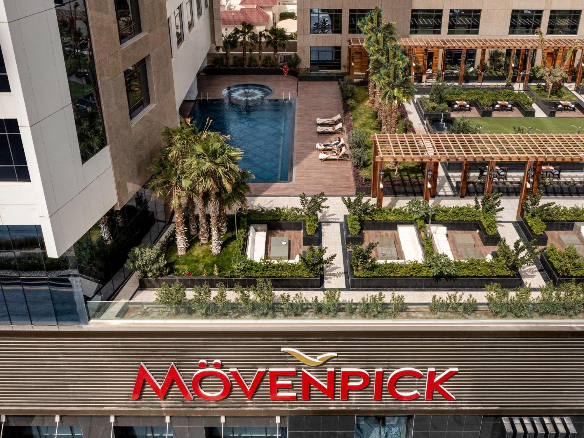 Movenpick Hotel And Residences Riyad Extérieur photo Movenpick Hotel, Cairo